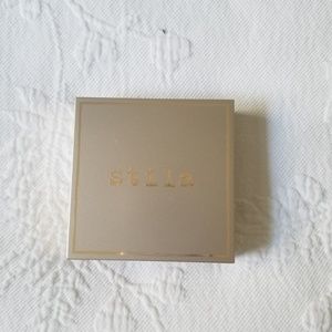 Stila Heavens Hue Highlighter
